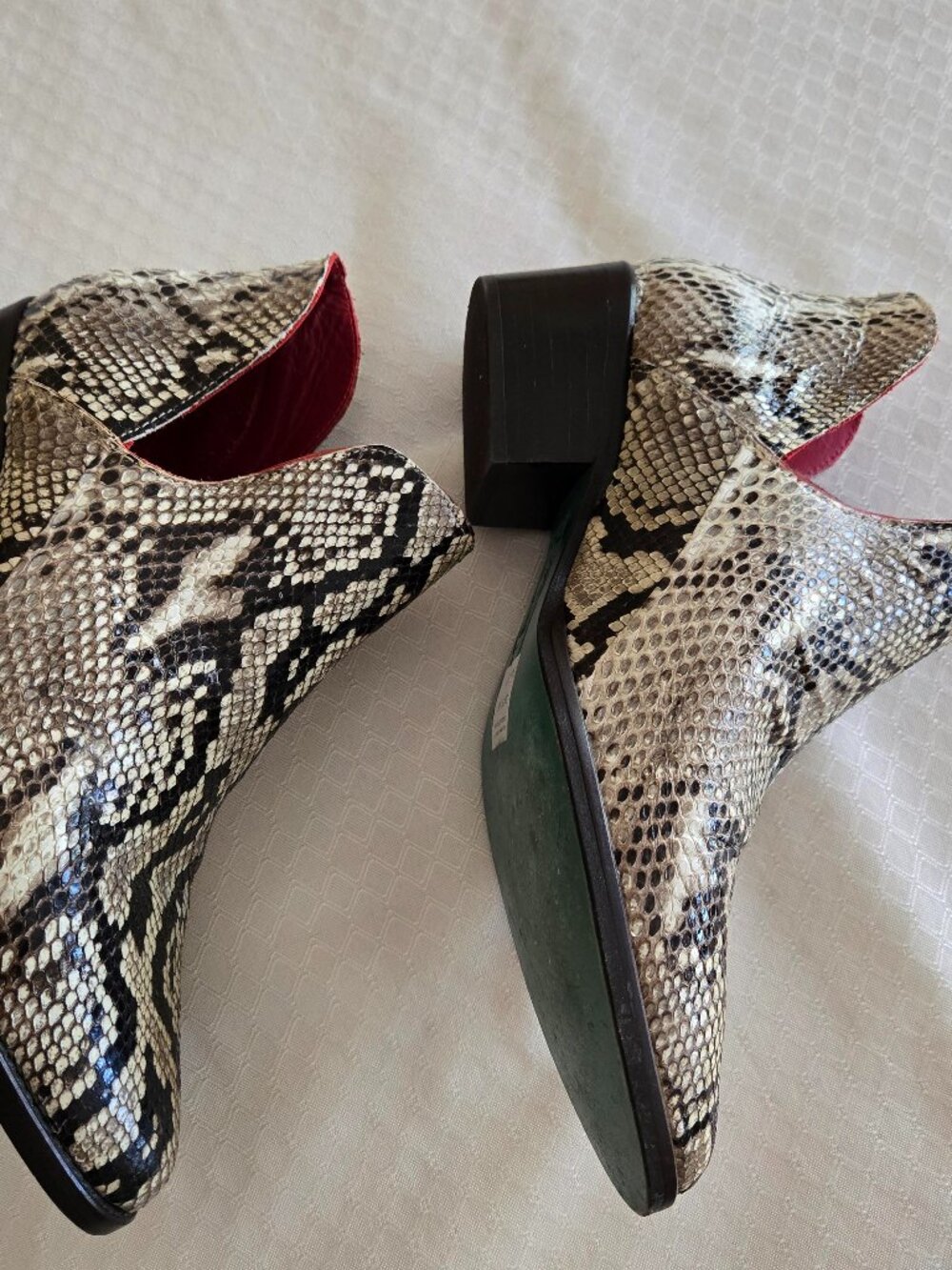 Alcala Python Short Boots - size 9 - Picture 2 of 8